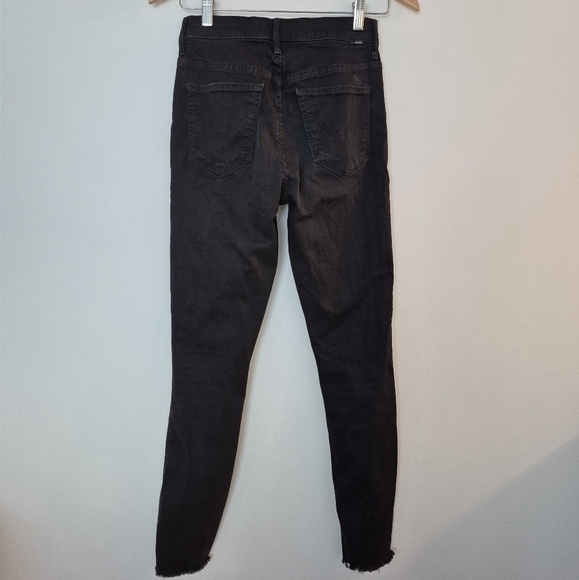 Mother Stunner Zip Ankle Step Fray Not Guilty Jeans Black Size 26 - Picture 10 of 10